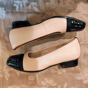 Clarks Artisan Keesha Rosa Dress Flats, Size US 6, Like New!